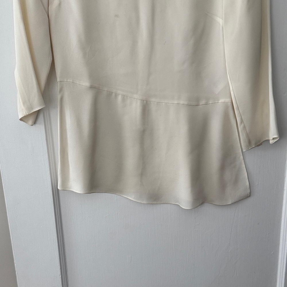 Theory 100% silk Ivory Women's Blouse - Picture 3 of 9